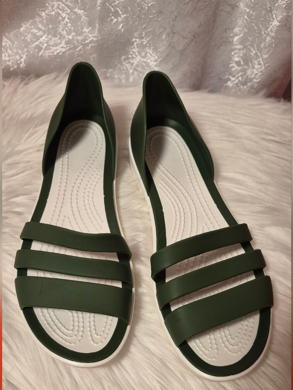 Women’s Green Strappy Flat Sandals